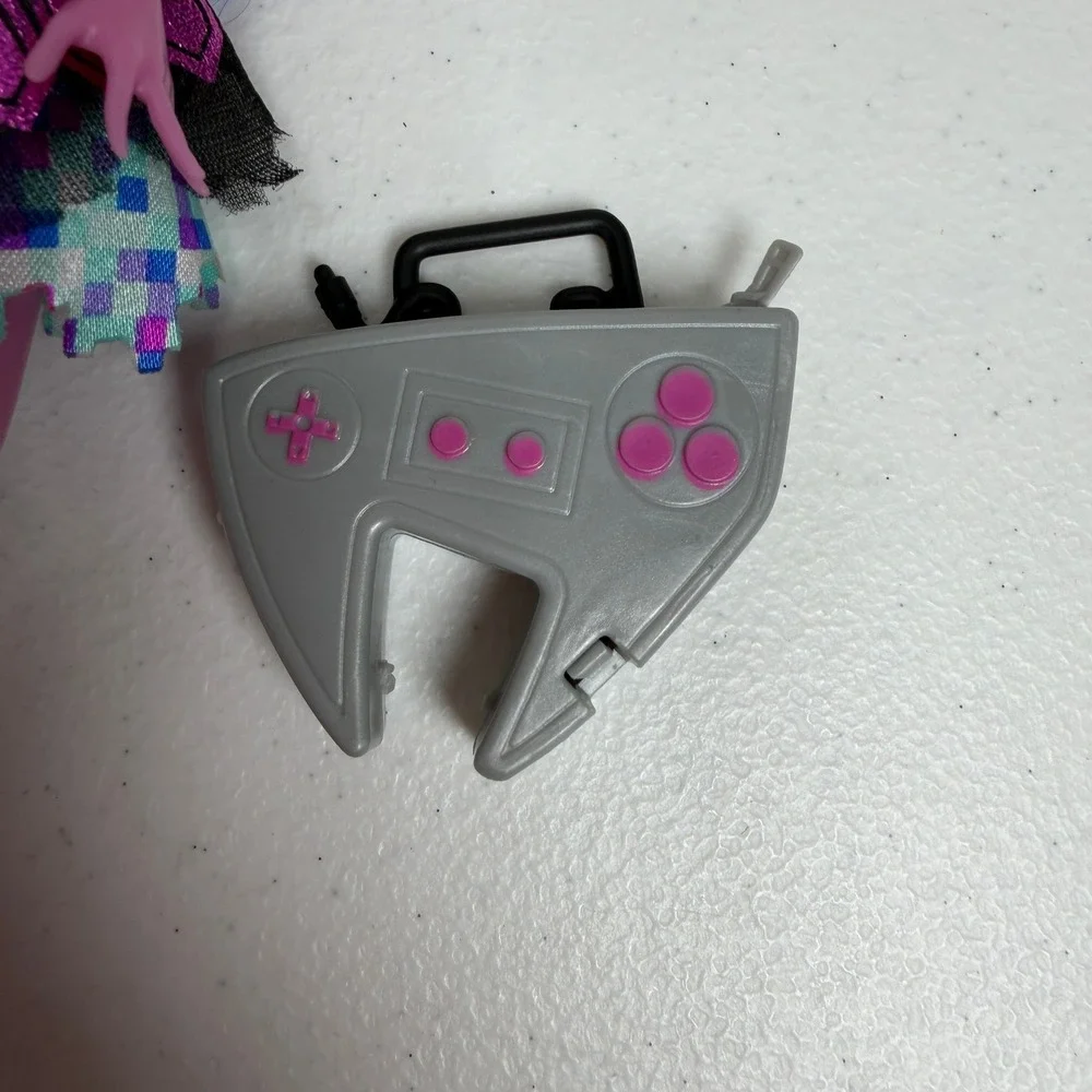 Monster High Kjersti Trollson Brand-Boo Students Doll Pink Gamer Troll Mattel